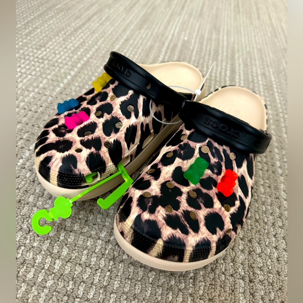 Crocks , limited edition with clips, size 10